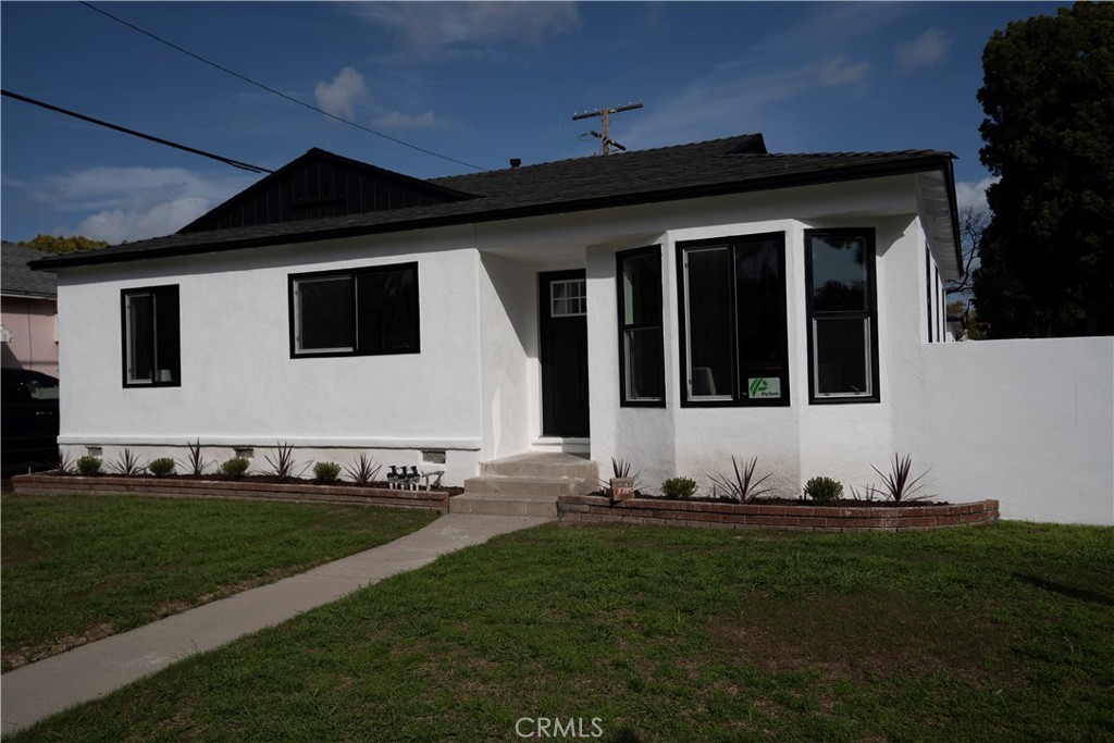 3602 Nipomo Avenue