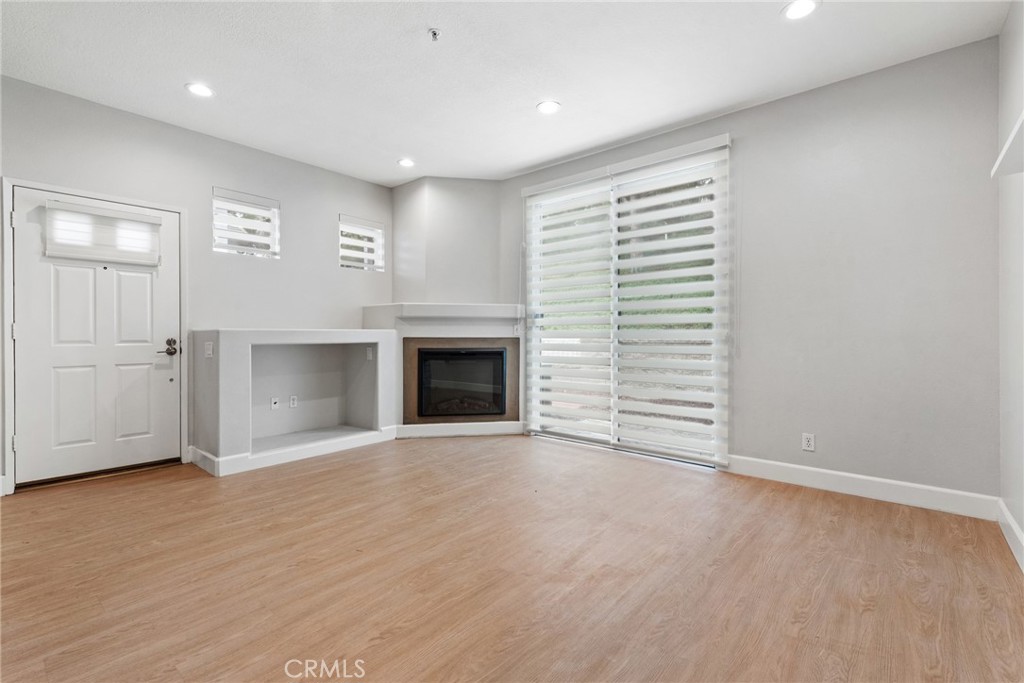 Coronado (CORO) - Residential Lease