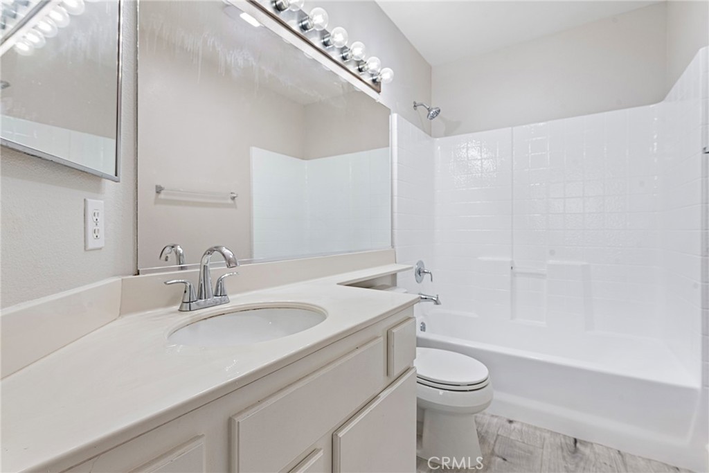 Coronado (CORO) - Residential Lease