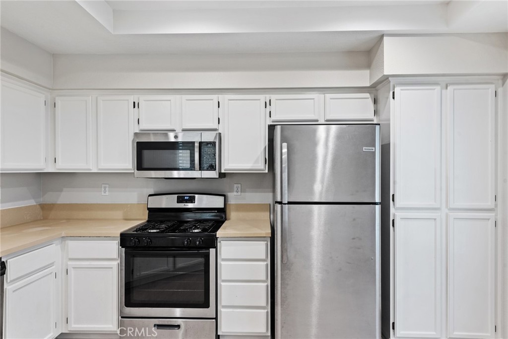 Coronado (CORO) - Residential Lease