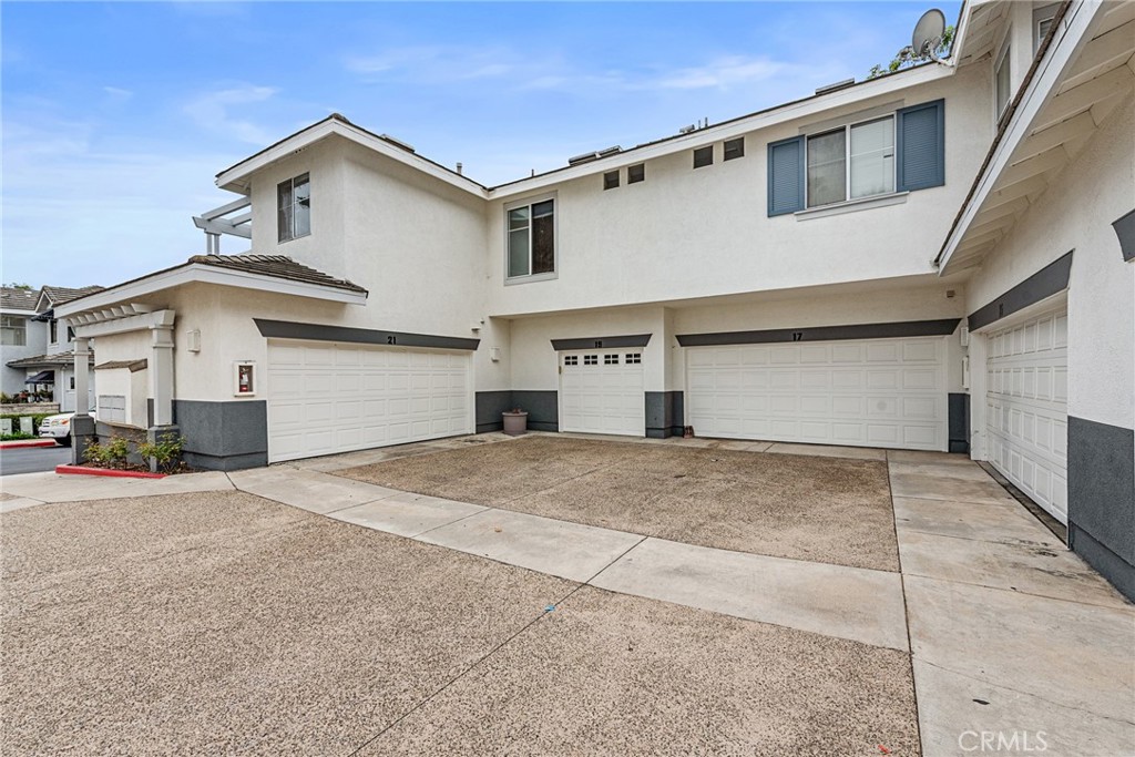 Coronado (CORO) - Residential Lease