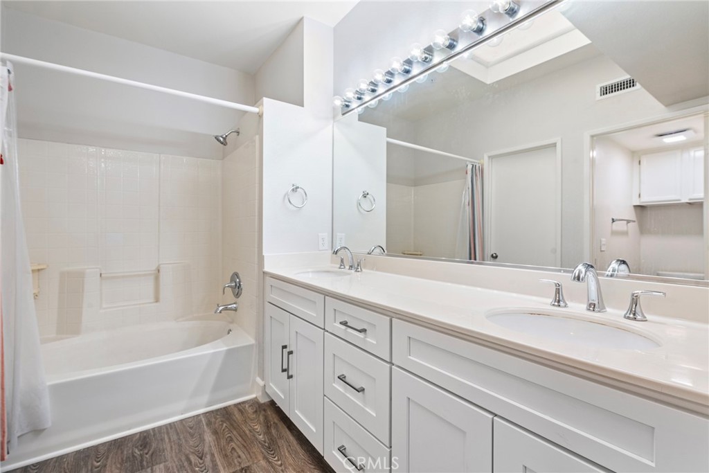 Coronado (CORO) - Residential Lease