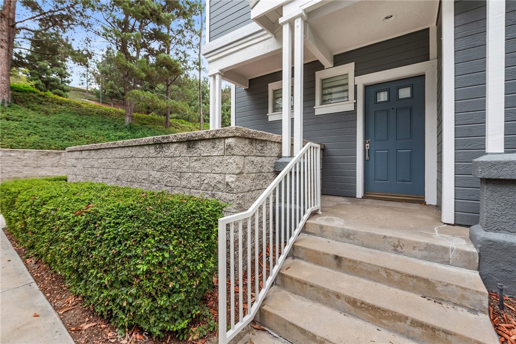 17 Breakers Lane