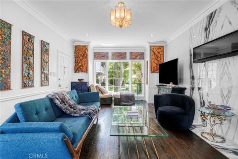 Photo of 1325 N Hayworth Avenue #A, West Hollywood, CA 90046 (MLS # SR25174937) Photo of 1325 N Hayworth Avenue #A, West Hollywood, CA 90046 (MLS # SR25174937)