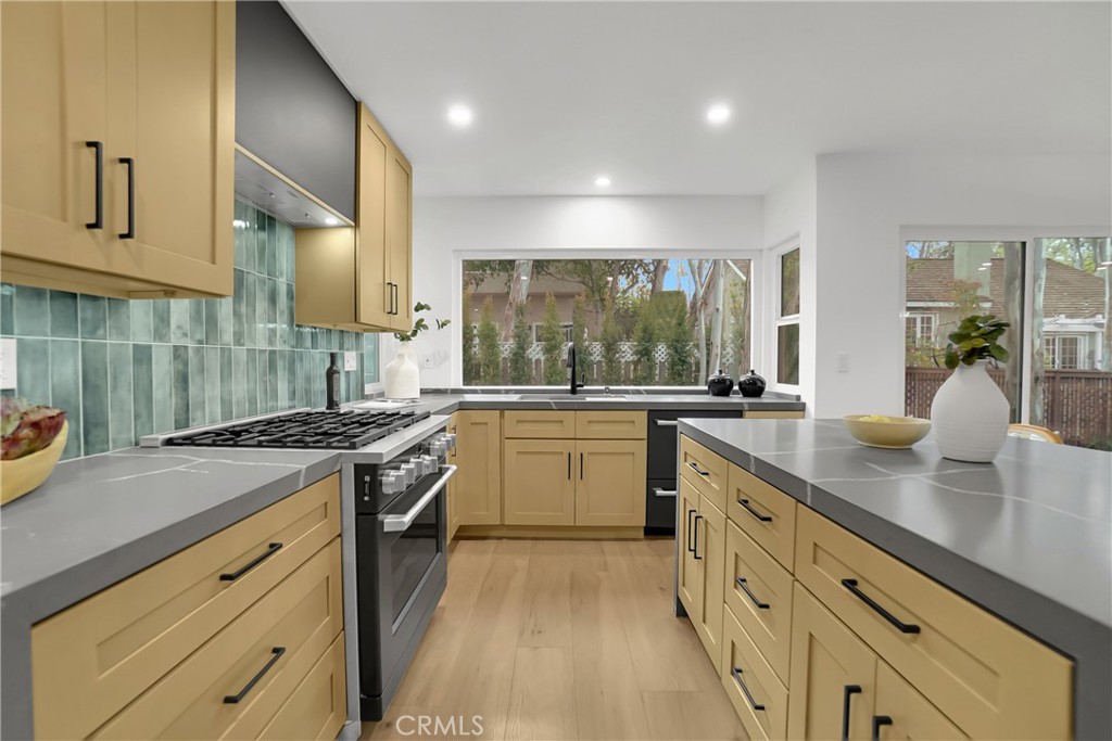 24882 Timberwood Way