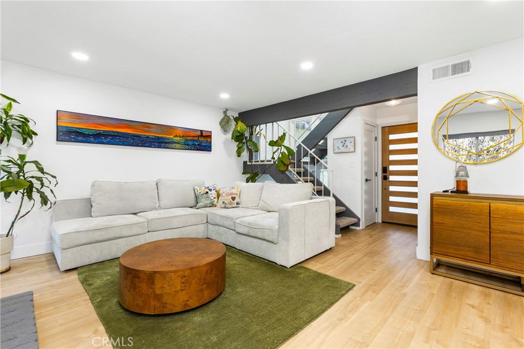 5516 E Vista Del Dia