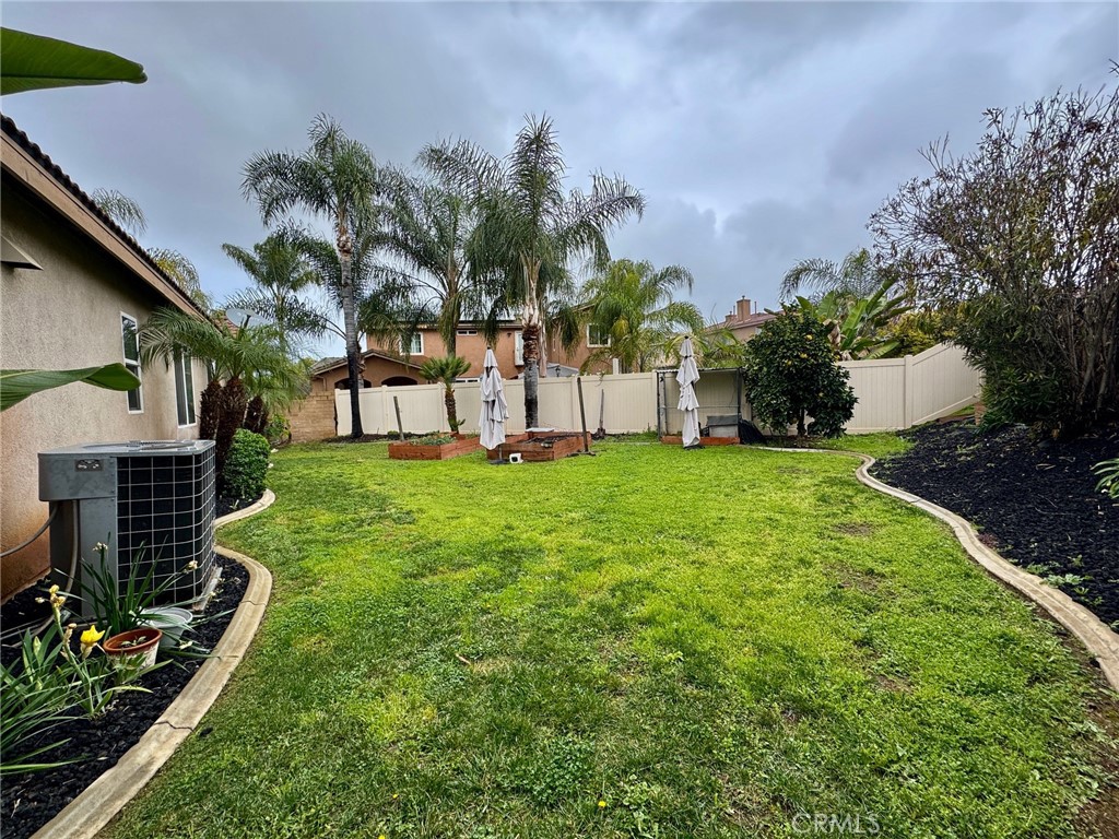 35392 Corte Los Flores