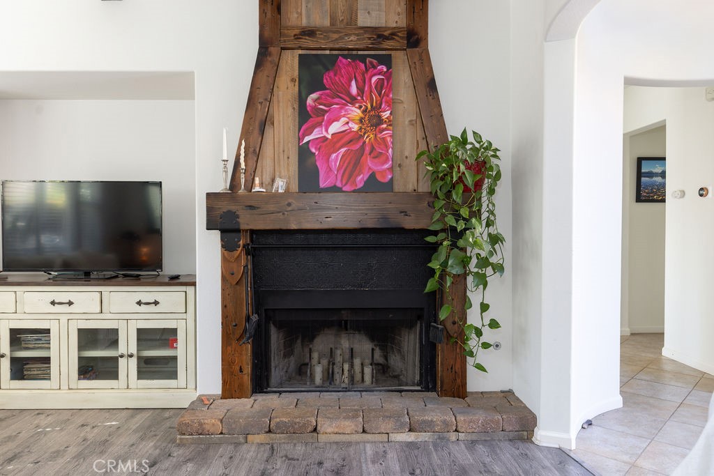 35392 Corte Los Flores