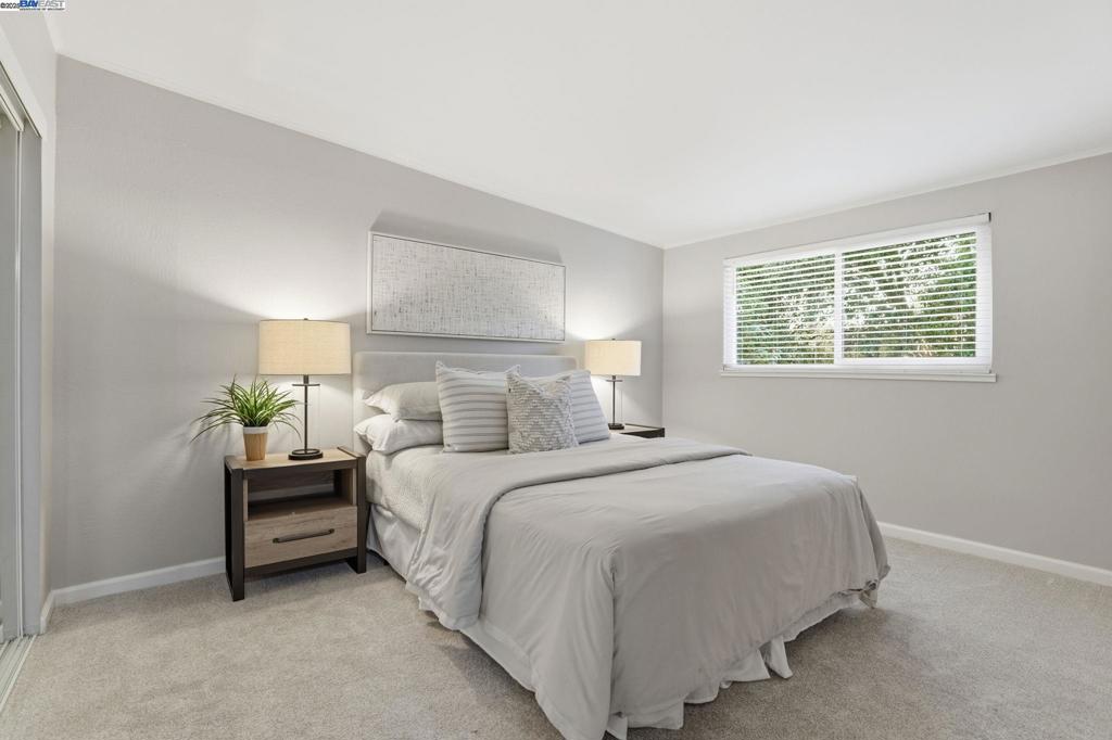 CANYON HEIGHTS - Residential
