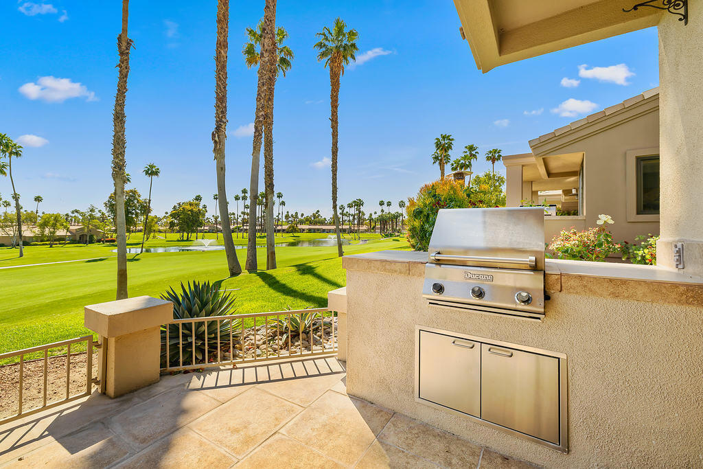 38960 Gladiolus Lane