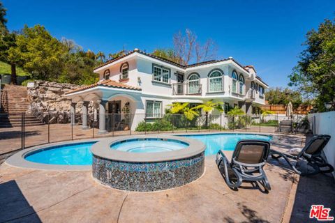 Photo of 4507 BALBOA Avenue, Encino, CA 91316 (MLS # 26658575)