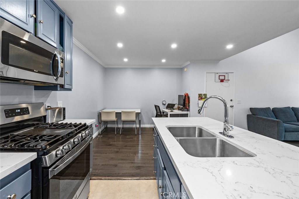 Lakeshore (LSHR) - Residential