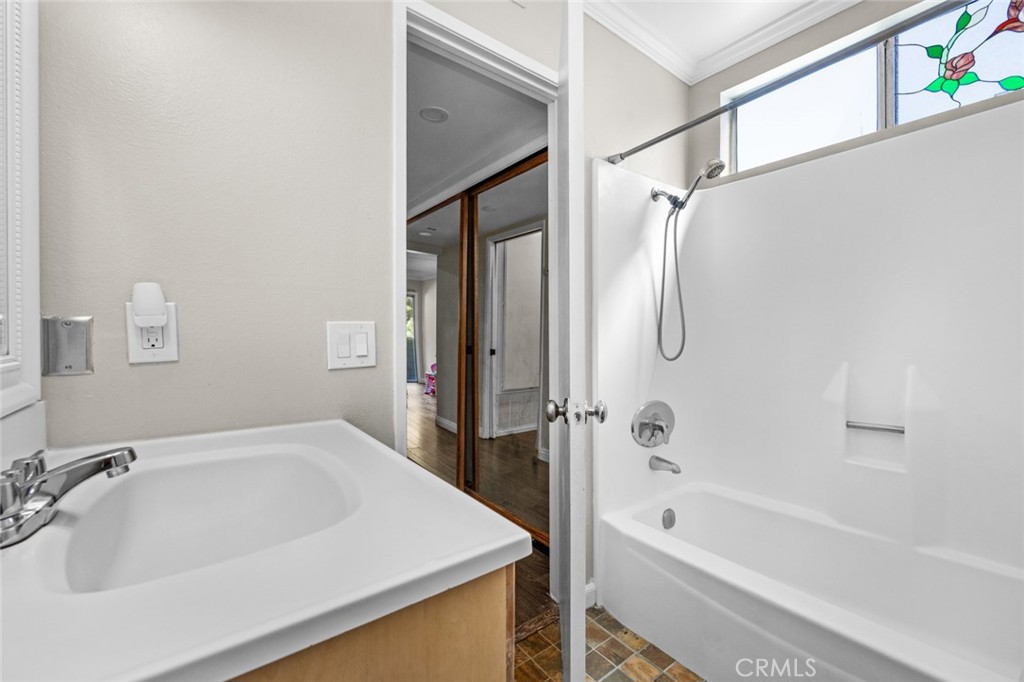 Lakeshore (LSHR) - Residential