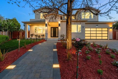 Photo of 810 Virginia Court, Campbell, CA 95008 (MLS # ML82037295)