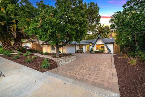Tiny photo for 7112 Darnoch Way, West Hills, CA 91307 (MLS # SR26067844)