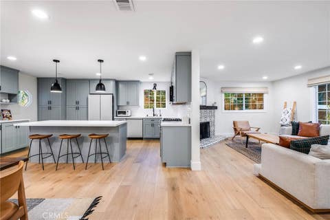Tiny photo for 7112 Darnoch Way, West Hills, CA 91307 (MLS # SR26067844)