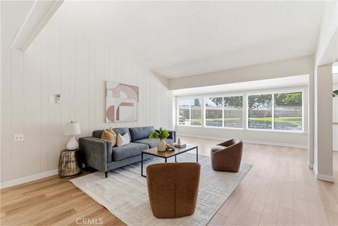 1220 Northwood M9-230D Seal Beach CA 90740