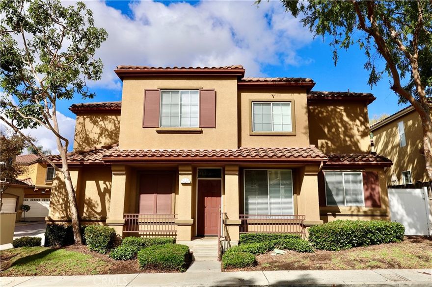 Affordable Luxury in the Heart of South Orange County!
Welcome to this rare stand-alone 4-bedroom, 2.5-bath home offering 1,499 sq. ft. of beautifully upgraded living space — and the best value in all of South Orange County! With no shared walls, soaring ceilings, and an open floor plan, this two-story residence in the highly sought after neighborhood of Los Abanicos, lives and feels like a private single-family home.
Sitting on one of the largest and most desirable lots in the neighborhood, this home enjoys a prime end-of-cul-de-sac location, offering extra privacy, additional parking, and a peaceful setting close to central RSM — all without the traffic or noise.
Enjoy a stylish kitchen with newly extended countertops, built-in wine fridge, and added hidden pull-out trash drawer. Downstairs features newer laminate flooring, while upstairs includes remodeled bathrooms, ceiling fans in every room, and a rare fourth bedroom — an uncommon find in this neighborhood. The outdoor space is equally impressive with new fencing, fresh hardscape and landscape, and modern touches throughout while the garage features an epoxy floor and custom-built cabinets, adding both functionality and extra storage. Comfort upgrades include newer AC, newer water heater, and custom blinds, making this home completely move-in ready.
Located in a family-friendly community, you’ll love being just steps away from shops, restaurants, and Central Park — home to year round local events and gatherings. Enjoy nearby RSM Lake and full SAMLARC membership privileges, including access to the Beach Club Lagoon, four Jr. Olympic-sized pools, 13 parks with playgrounds, sports facilities, and scenic walking trails.
With unbeatable location, privacy, and value, this home delivers a seamless blend of comfort, convenience, and California lifestyle — all at one of the lowest prices in South Orange County!