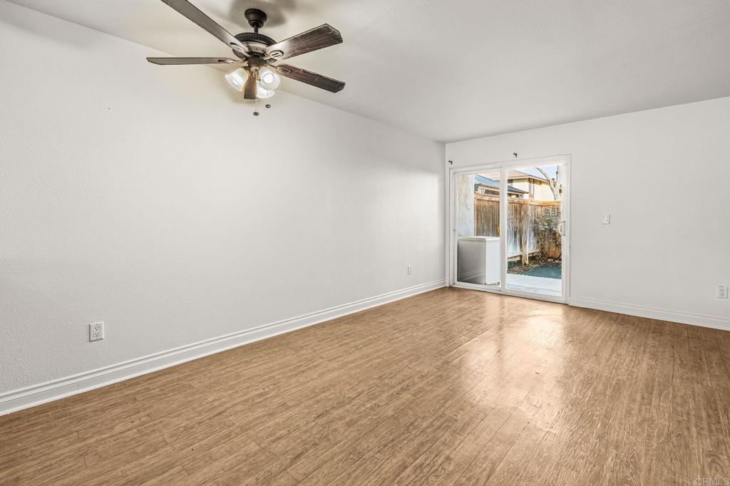 851 S Mollison Avenue