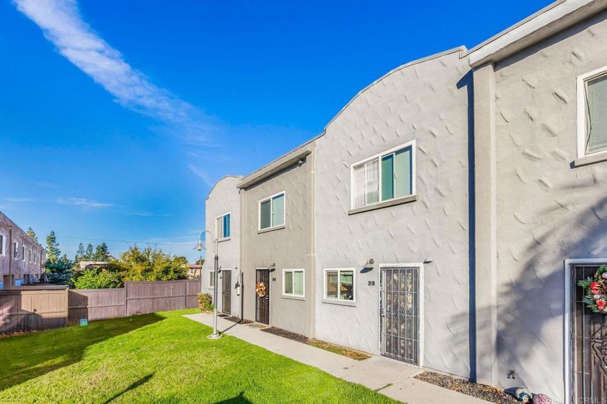 Great two story unit with 2 Bedrooms one and a half Bathrooms ! In The Galleria complex. With private patio. Laundry closet for full size washer/dryer off patio 2 bedrooms &1 bath upstairs 1/2 bath downstairs. Upgrade kitchen with Granite counter top, Gated  community.