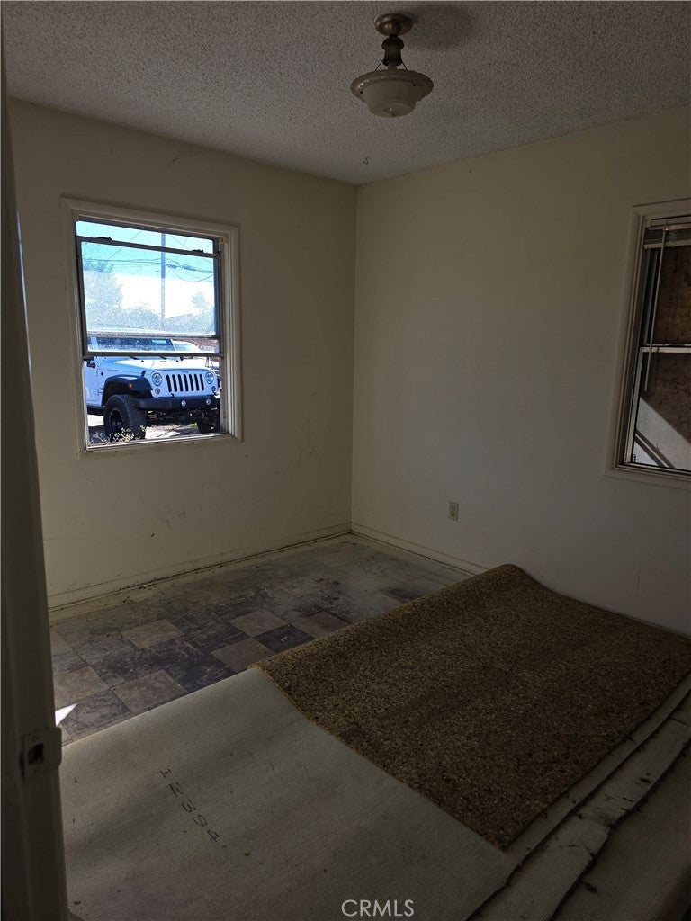 7441 Elmwood