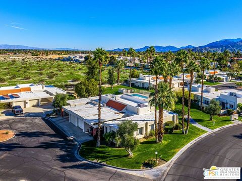 Photo of 6129 St. Andrews Plaza, Palm Springs, CA 92264 (MLS # 26636915PS)