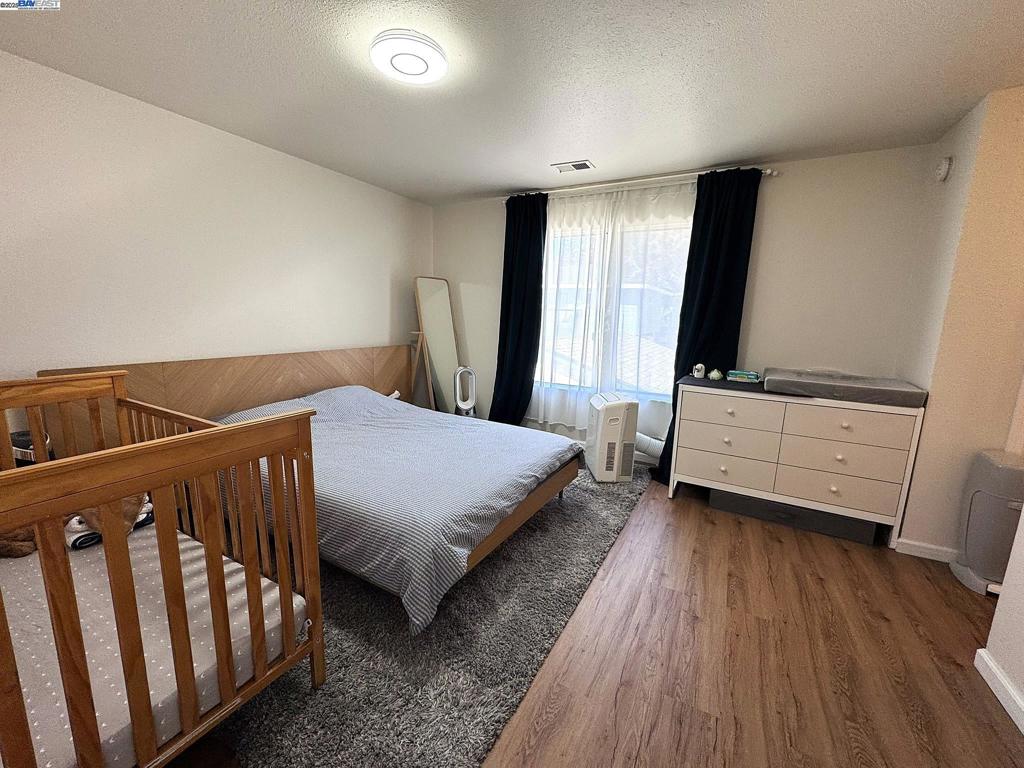 CASTRO VALLEY - Residential