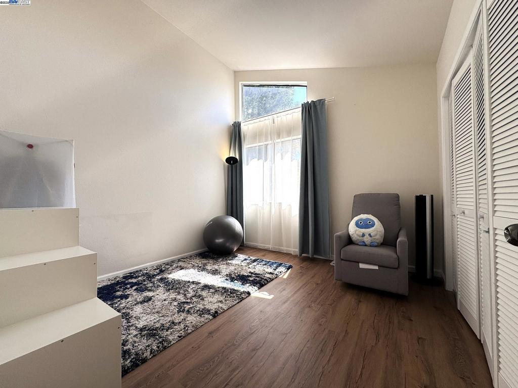 CASTRO VALLEY - Residential