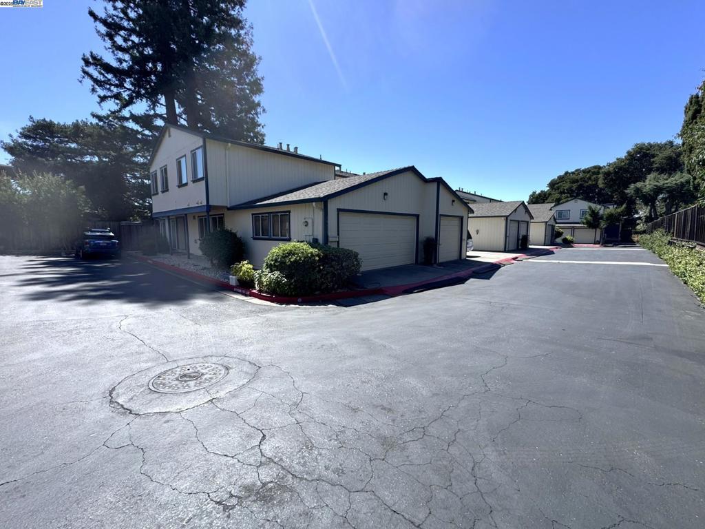 CASTRO VALLEY - Residential