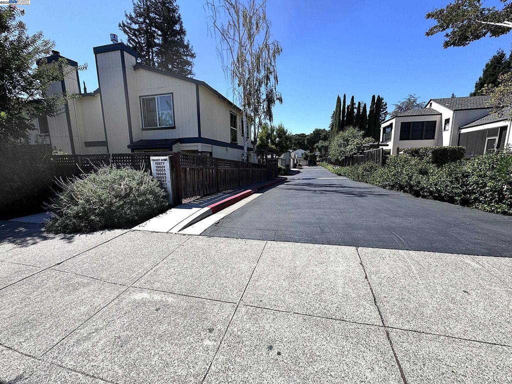 CASTRO VALLEY - Residential