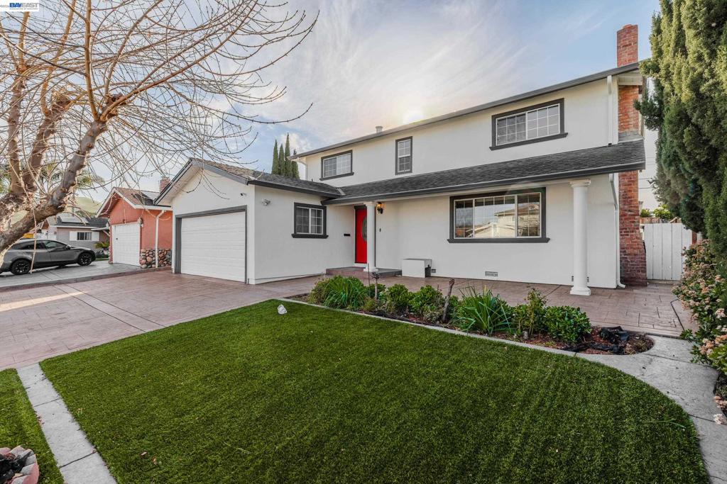 1394 Glacier Dr