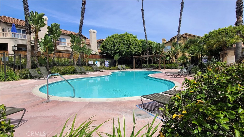 Windwards (WDW) - Residential Lease