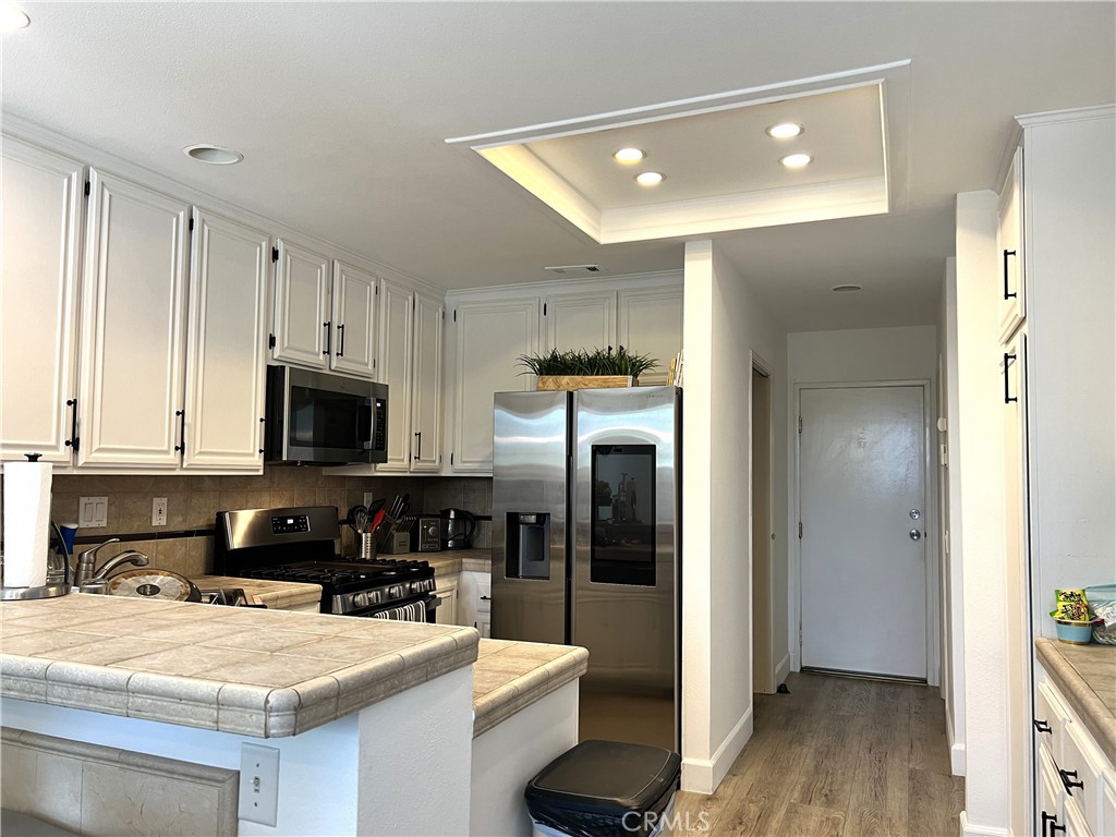 Windwards (WDW) - Residential Lease