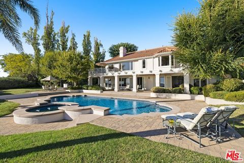 Photo of 3011 Mountain Park Drive, Calabasas, CA 91302 (MLS # 26636377)