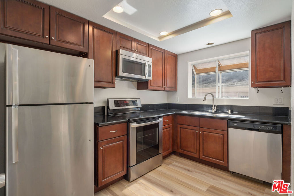 941 Elm Avenue 11