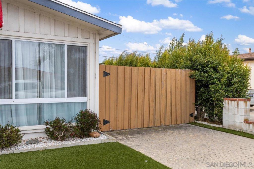 Clairemont - Residential
