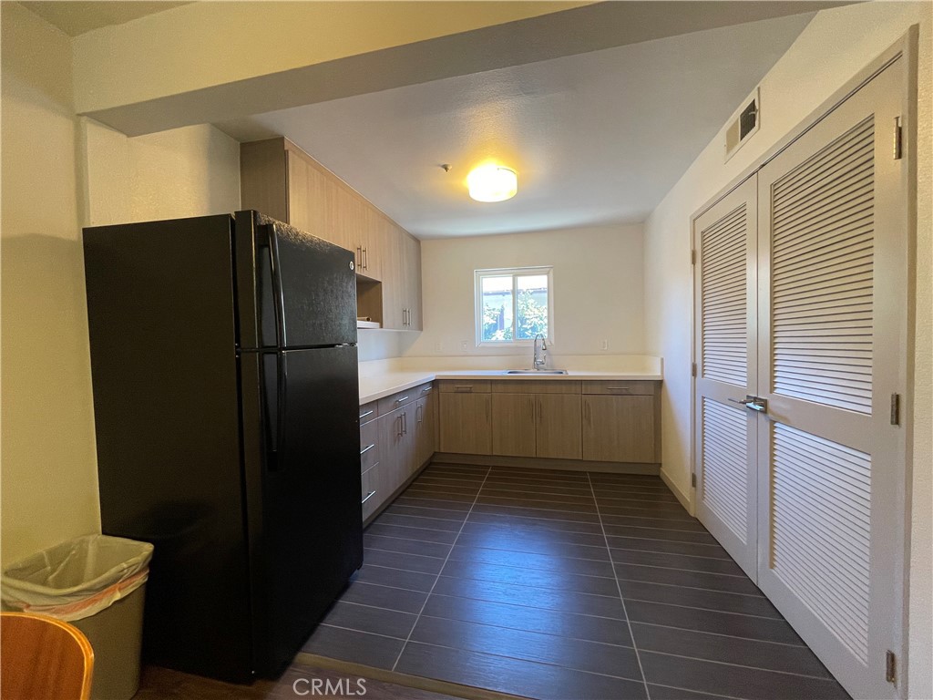 Properties 2 422 N 3rd Street