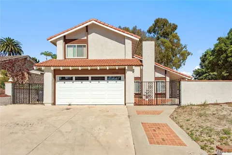 MLS: OC26072982