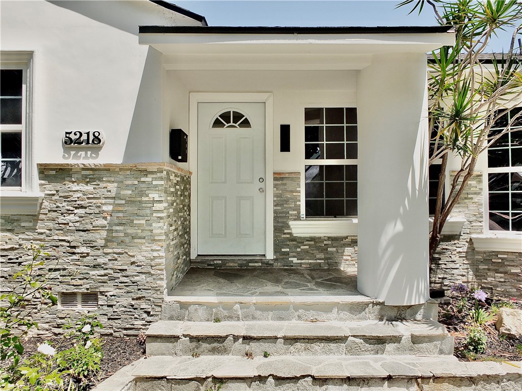 5218 Bellflower