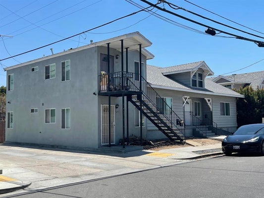 527 DEWEY ST, SAN DIEGO, CA 92113 - Image 669c930e8827f2c247278d9bfb65a63f/3389880583