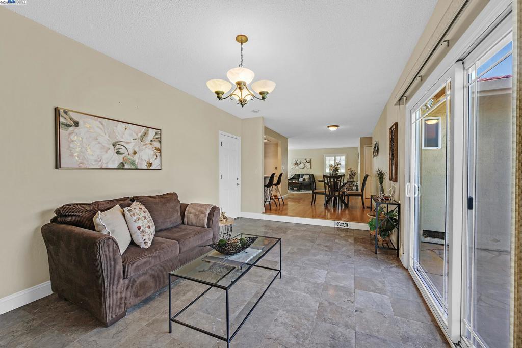 GLEN EDEN - Residential
