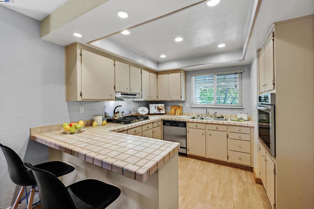 GLEN EDEN - Residential