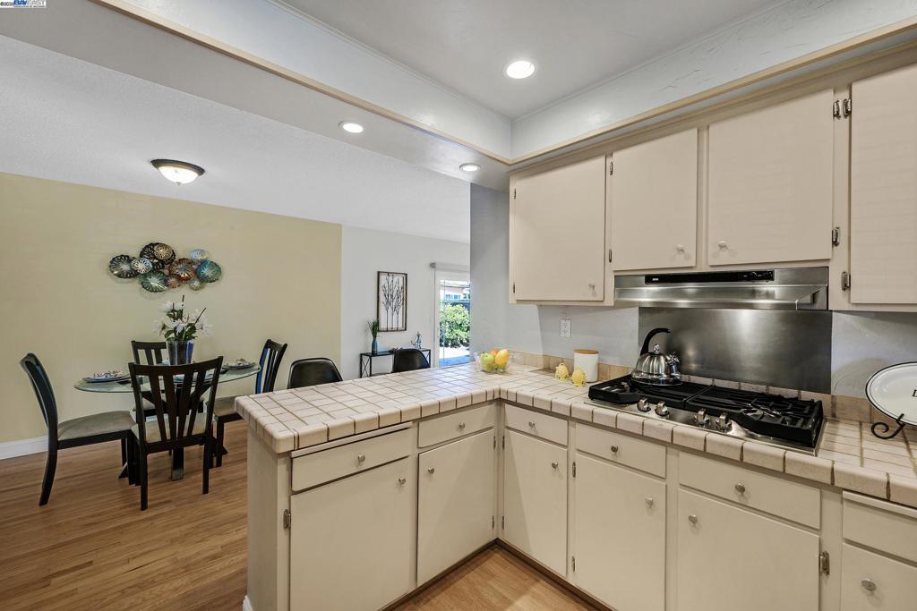 GLEN EDEN - Residential