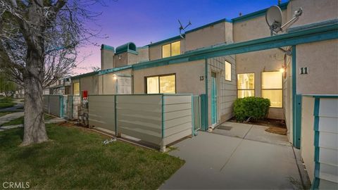 Photo of 44460 15th Street E #13, Lancaster, CA 93535 (MLS # CV26058850)