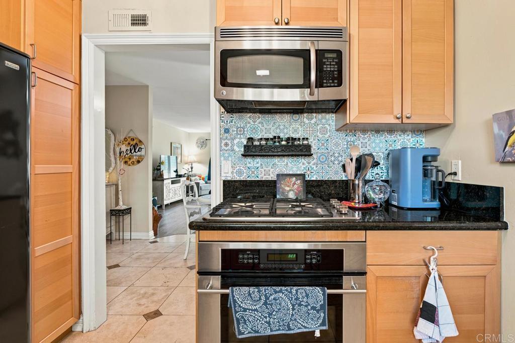 1218 Green Garden Dr 3