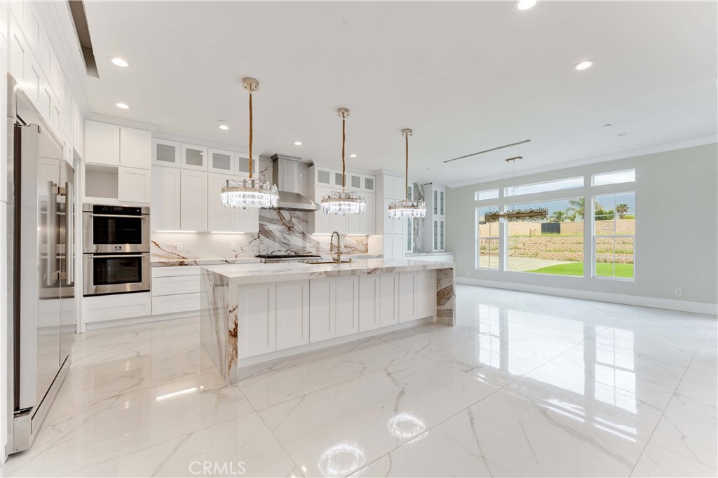 6338 Echo Mountain