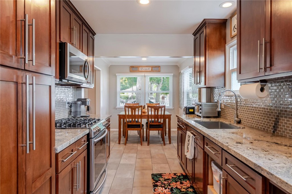 Custom Newhall 1 (CNEW1) - Residential