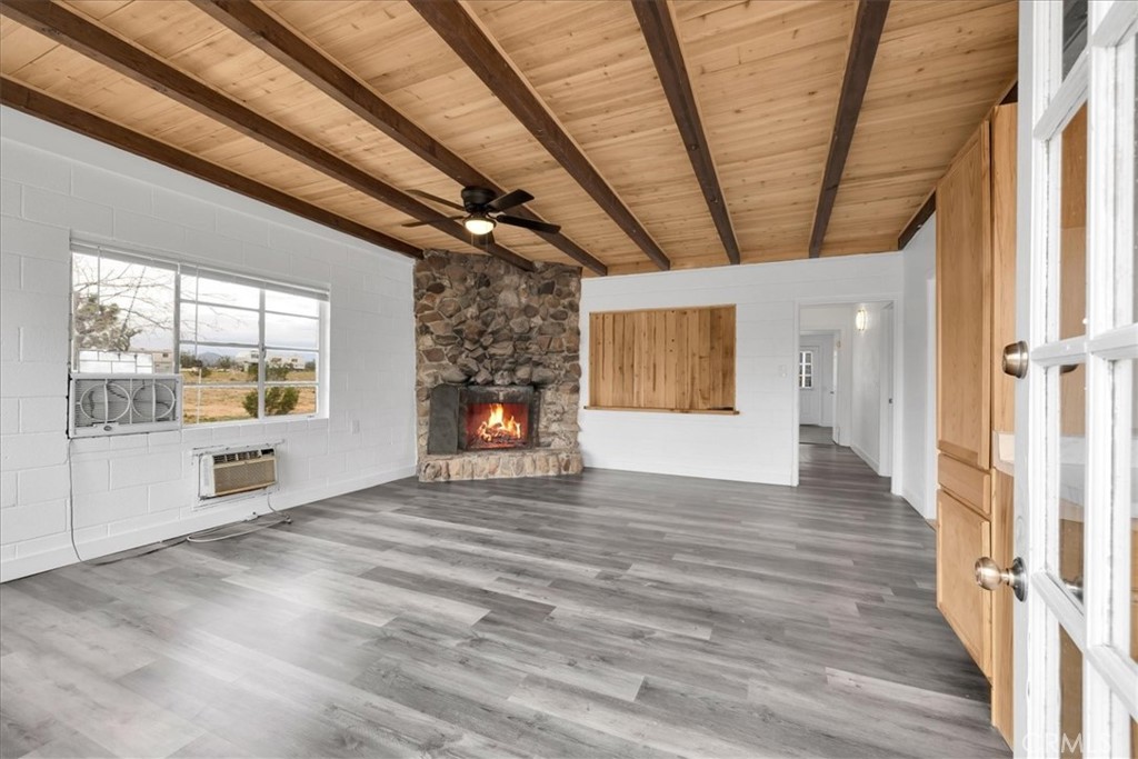 57726 Starlight Mesa Road