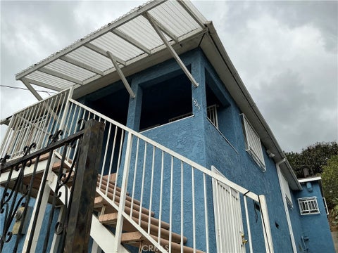 Photo of 1947 Delta, Los Angeles, CA 90026 (MLS # DW26093896)