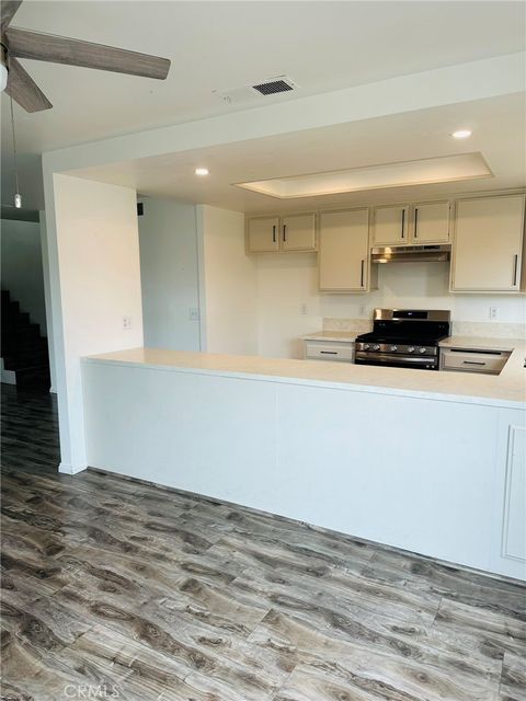 Tiny photo for 850 W 157th St #6, Gardena, CA 90247 (MLS # SB25091131)